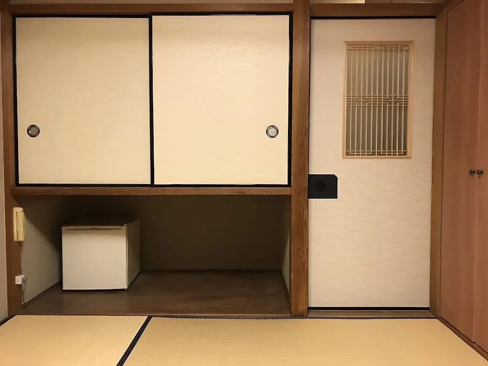 Yamadaya Ryokan Kyoto 3*,  Japan